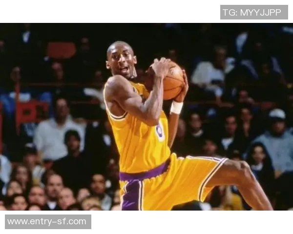 斯科特回忆杰里韦斯特试训科比的精彩瞬间称其为最佳个人试训