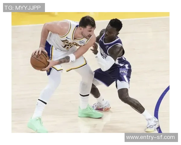 施罗德怒火中烧欲殴打湖人球员国王记者证实目标正是东契奇